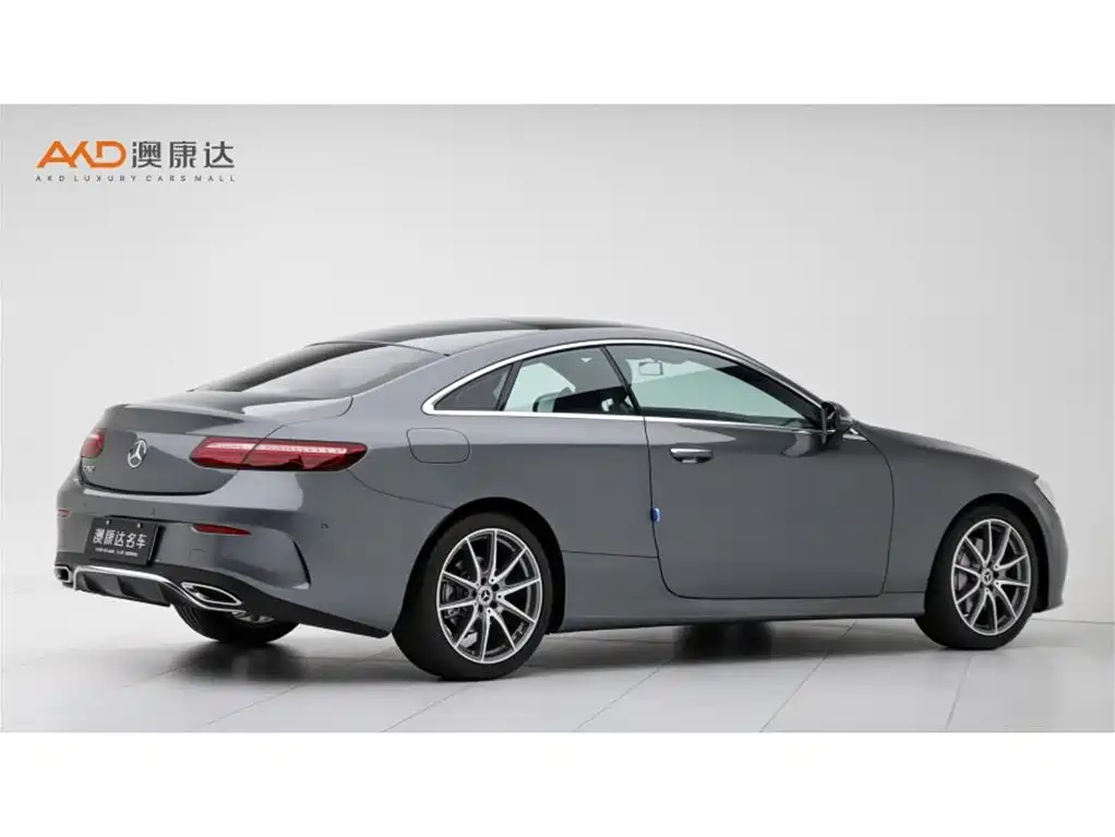 Mercedes-Benz E-Class (Import) — фото 3