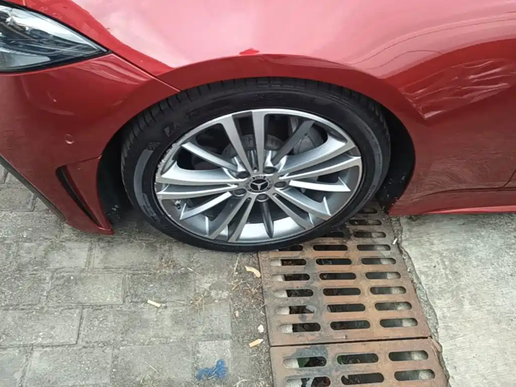 Mercedes-Benz CLS — фото 25