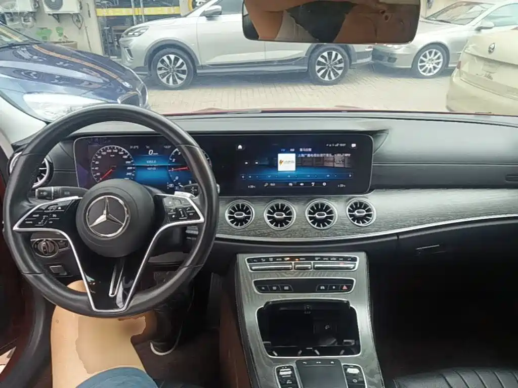 Mercedes-Benz CLS — фото 6