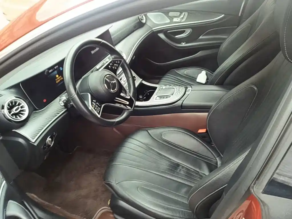 Mercedes-Benz CLS — фото 11