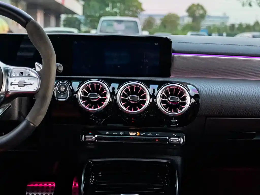 Mercedes-Benz A-Class AMG (Import) — фото 7
