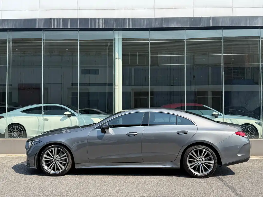 Mercedes-Benz CLS — фото 4