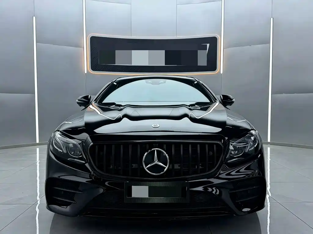 Mercedes-Benz E-Class AMG — фото 3