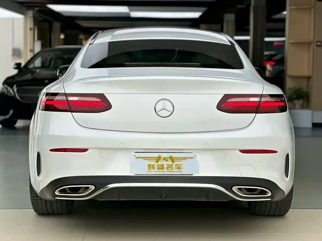 Mercedes-Benz E-Class (Import) — фото 9