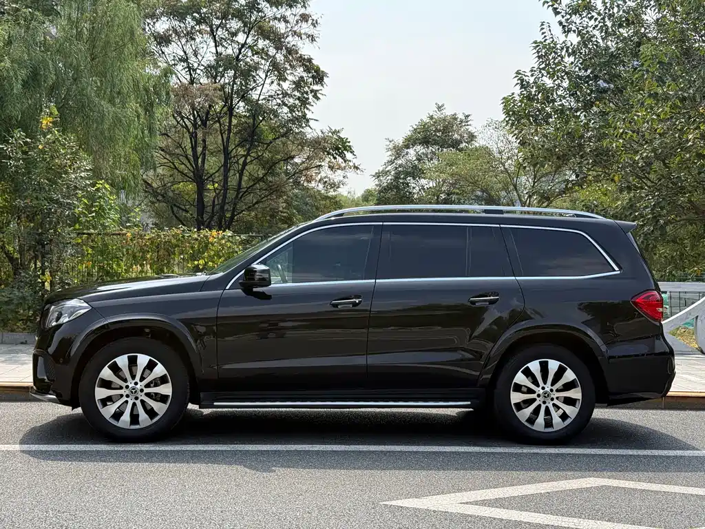 Mercedes-Benz GLS — фото 2