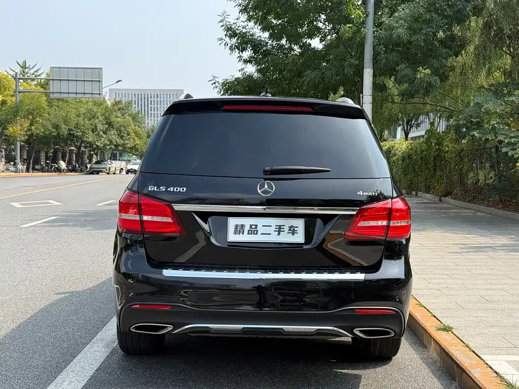Mercedes-Benz GLS — фото 4