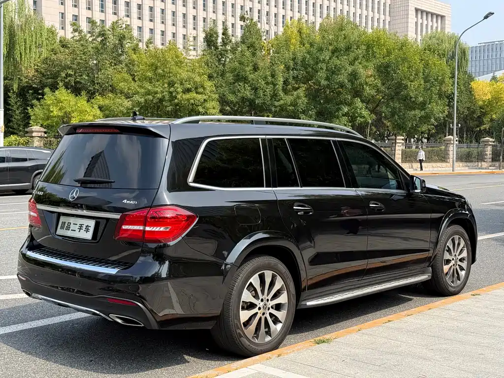 Mercedes-Benz GLS — фото 7