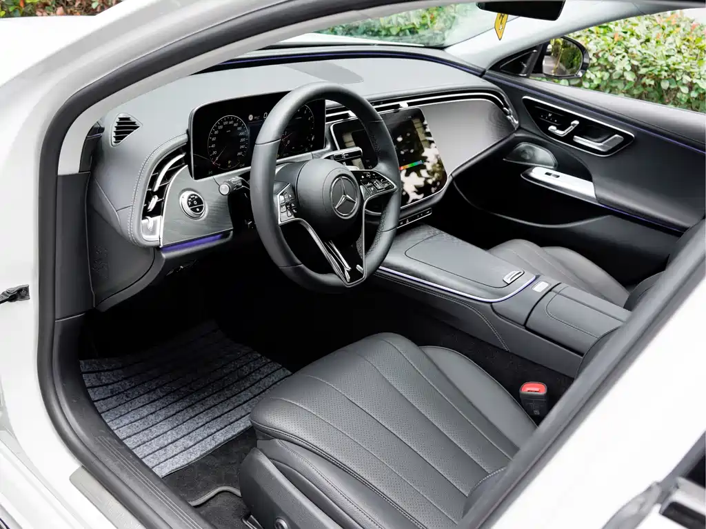 Mercedes-Benz E-Class (Import) — фото 11