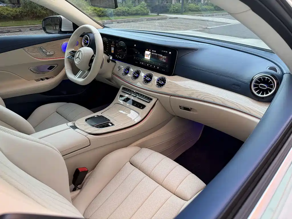 Mercedes-Benz E-Class (Import) — фото 5
