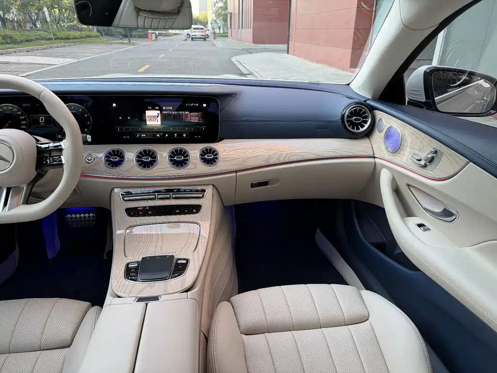 Mercedes-Benz E-Class (Import) — фото 6