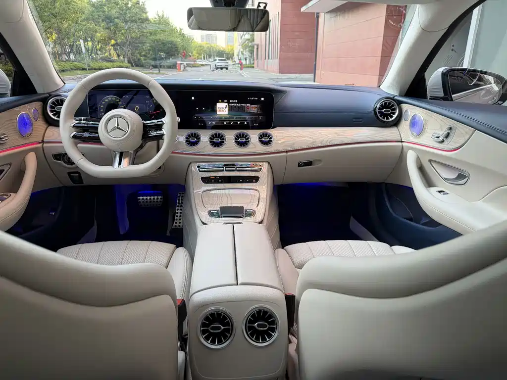 Mercedes-Benz E-Class (Import) — фото 9