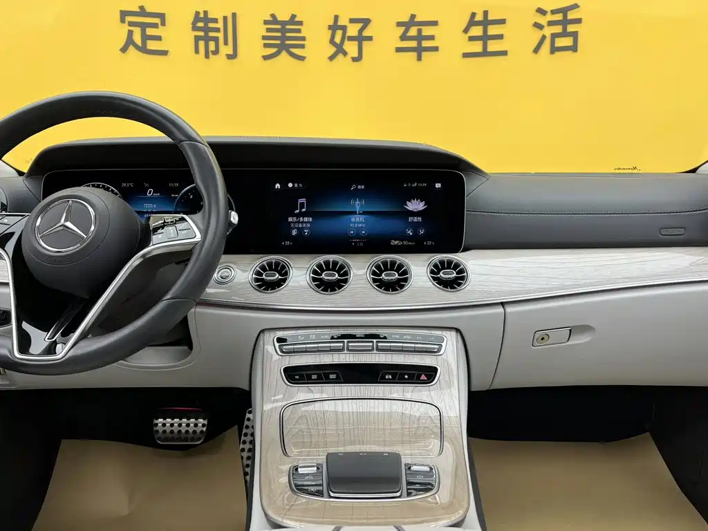 Mercedes-Benz CLS — фото 20