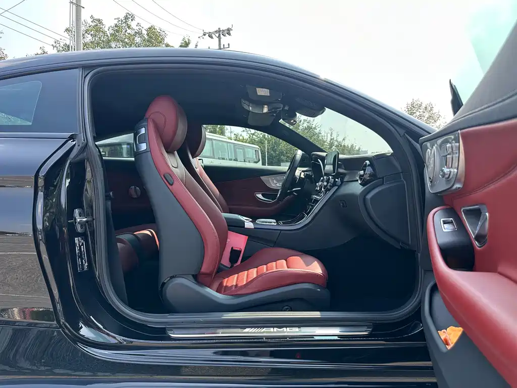 Mercedes-Benz C-Class AMG — фото 11