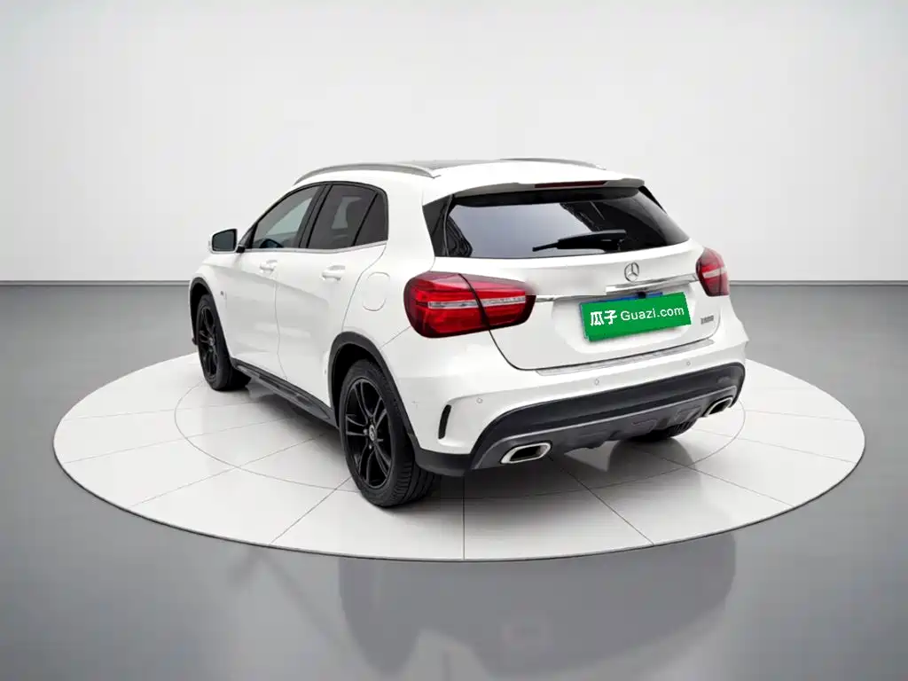 Mercedes-Benz GLA — фото 4