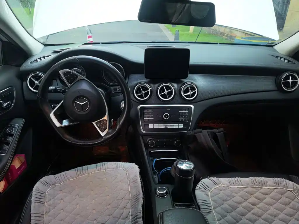 Mercedes-Benz GLA — фото 10