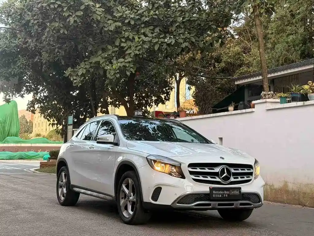Mercedes-Benz GLA — фото 3