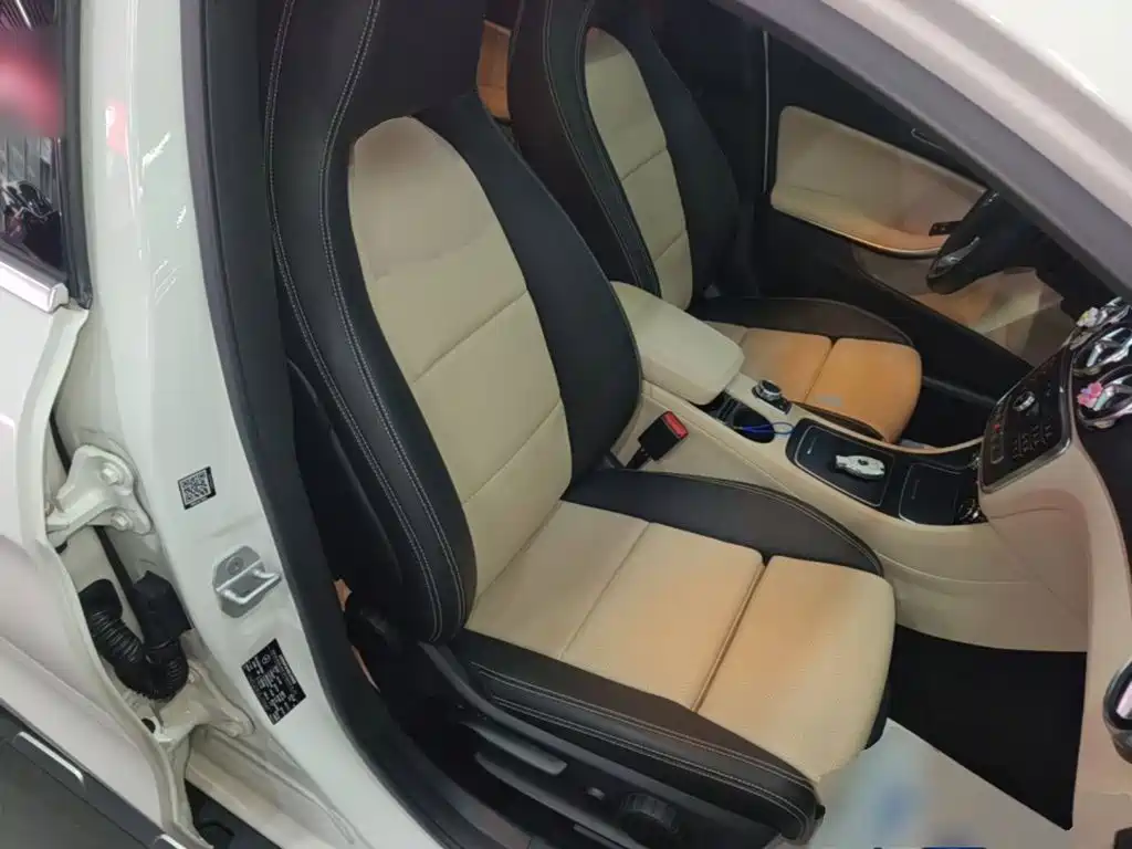 Mercedes-Benz GLA — фото 25