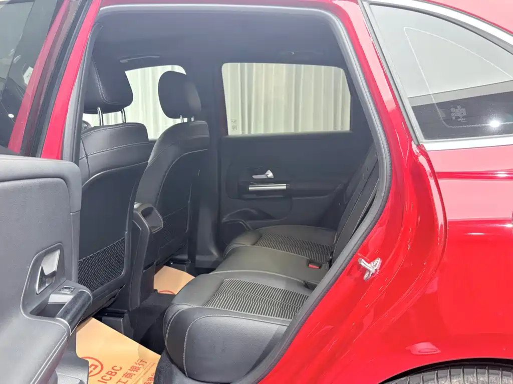 Mercedes-Benz B-Class — фото 14