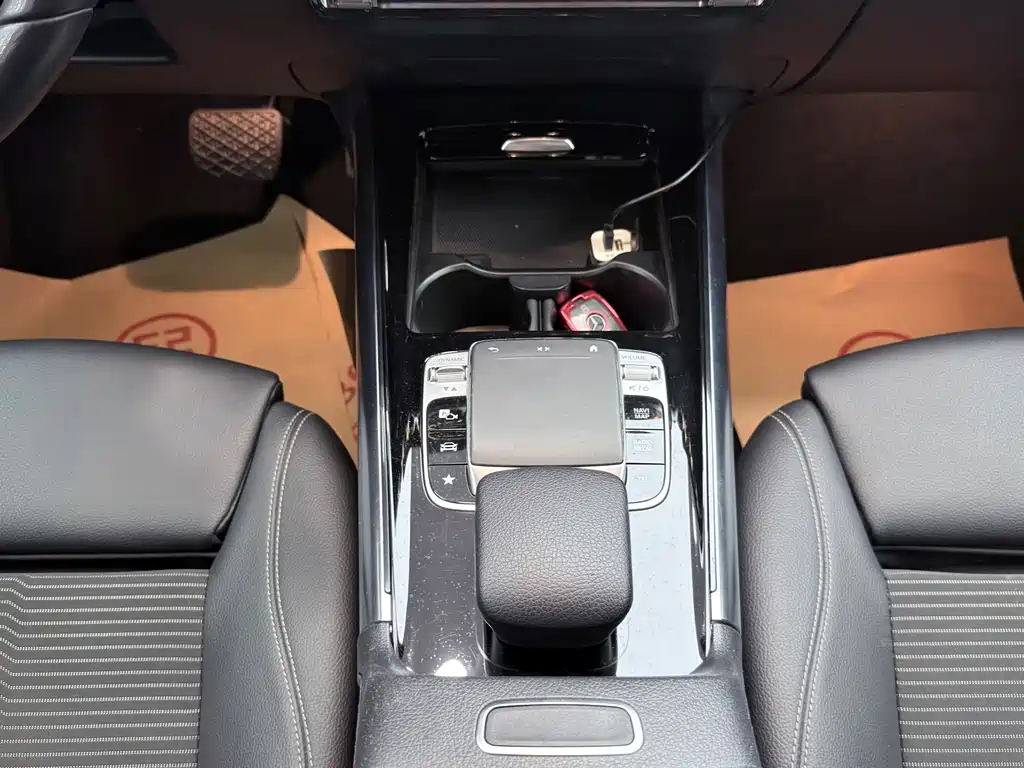 Mercedes-Benz B-Class — фото 18