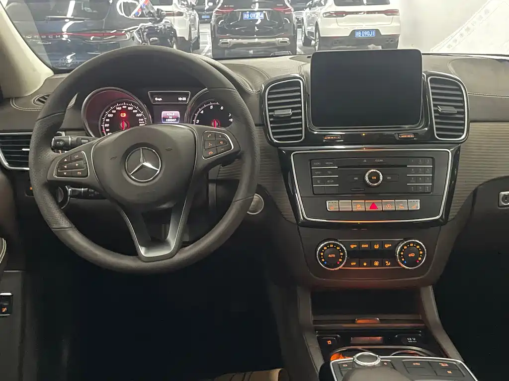 Mercedes-Benz GLE (Import) — фото 5