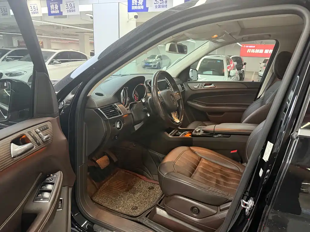 Mercedes-Benz GLE (Import) — фото 6