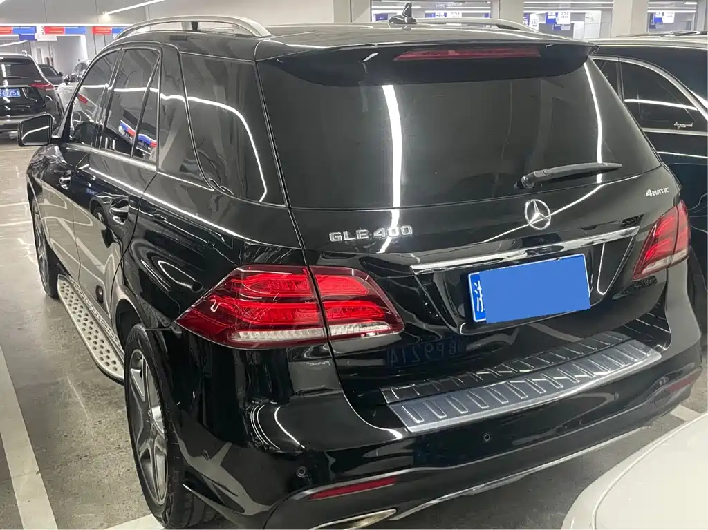 Mercedes-Benz GLE (Import) — фото 8