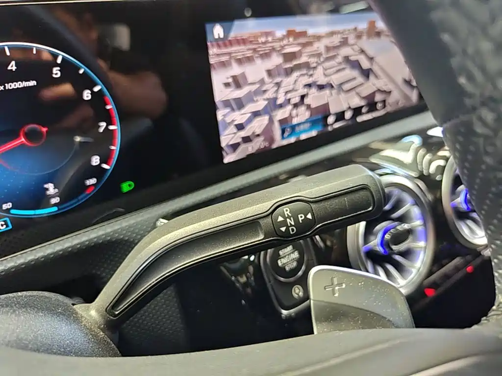 Mercedes-Benz A-Class — фото 14