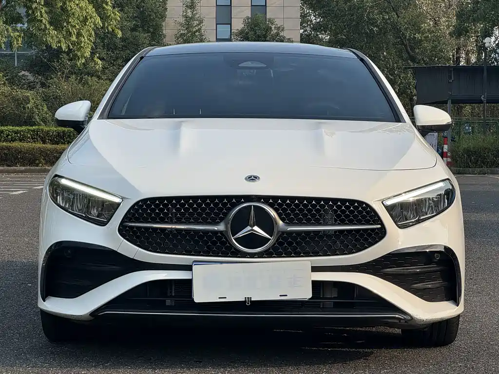 Mercedes-Benz A-Class — фото 4