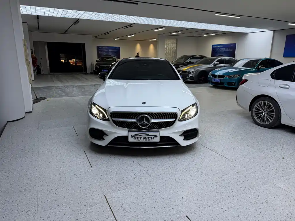 Mercedes-Benz E-Class (Import) — фото 2