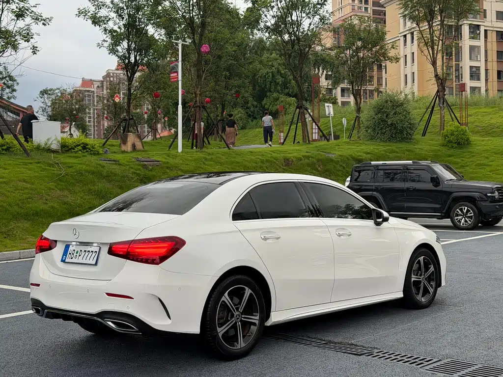 Mercedes-Benz A-Class — фото 13