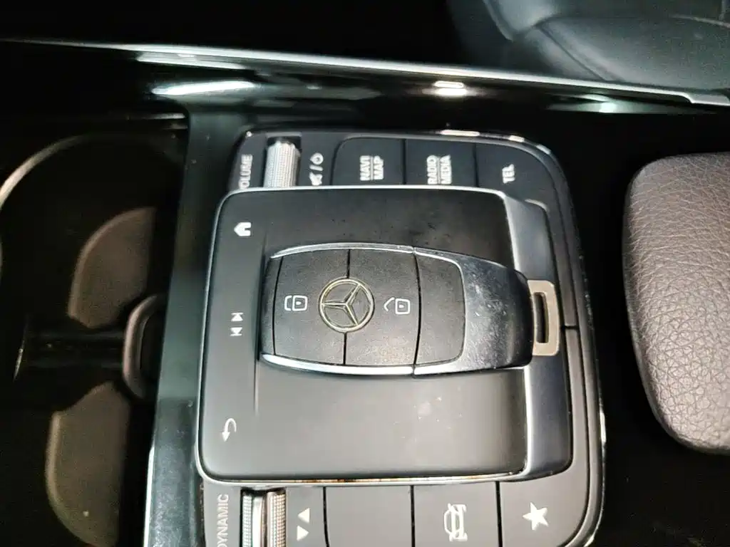 Mercedes-Benz GLA — фото 13