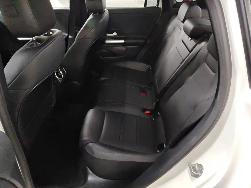 Mercedes-Benz GLA — фото 22