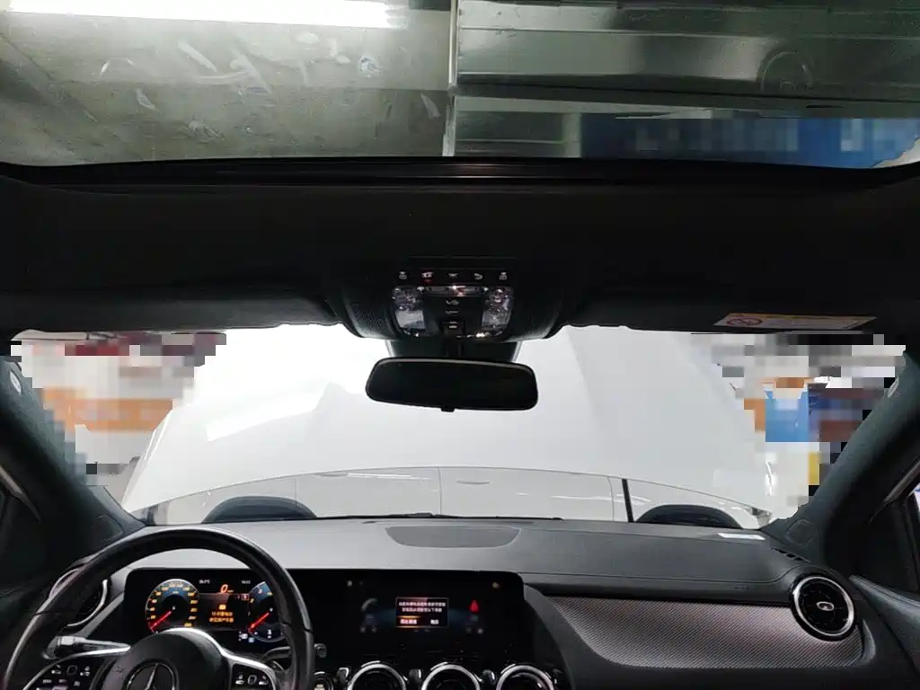 Mercedes-Benz GLA — фото 23