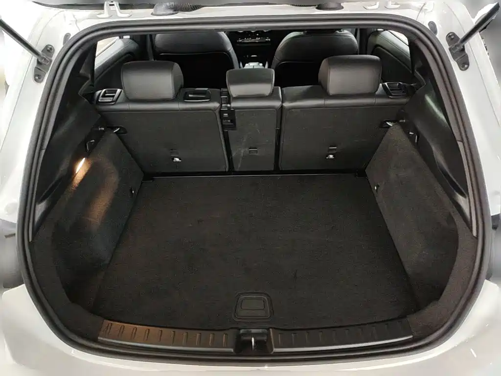 Mercedes-Benz GLA — фото 24