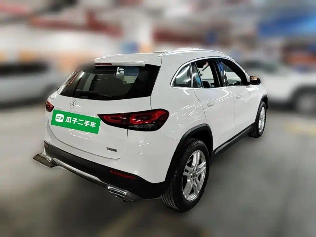 Mercedes-Benz GLA — фото 10