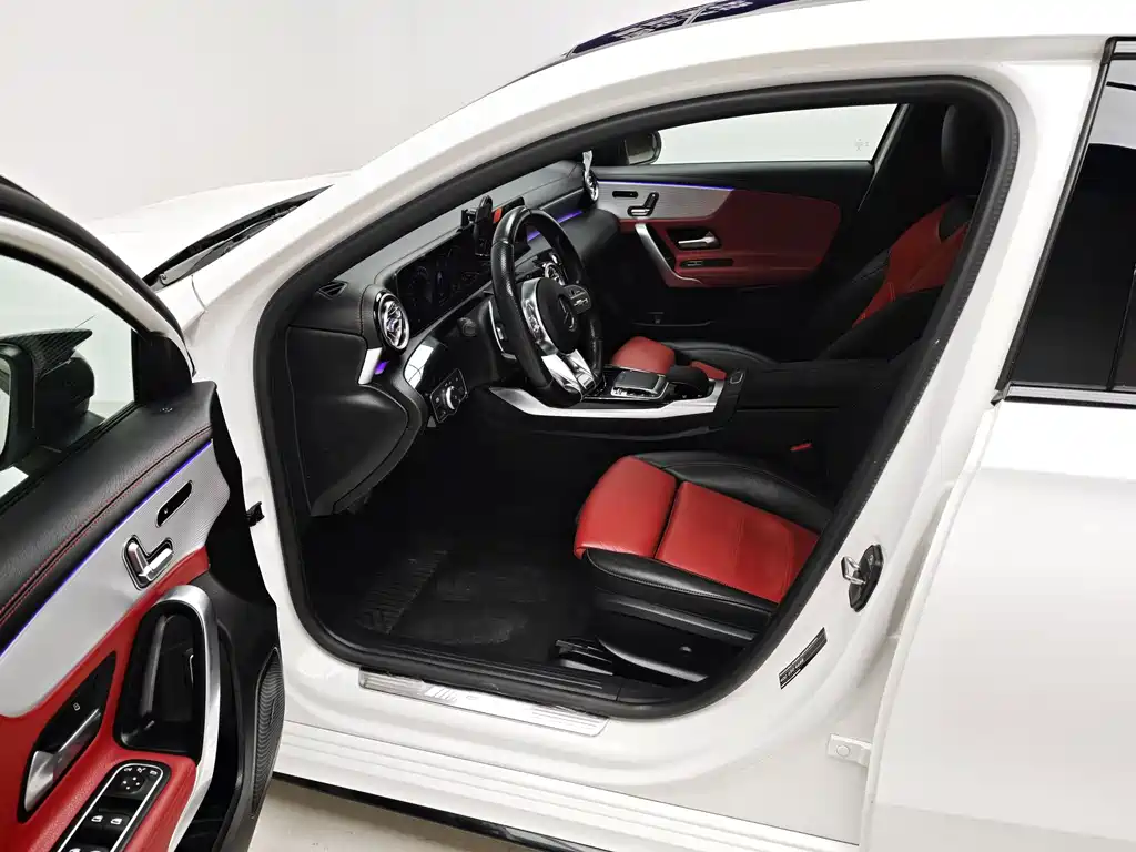 Mercedes-Benz A-Class AMG — фото 14
