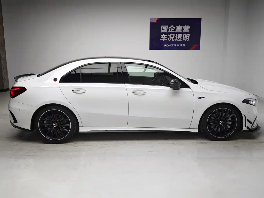 Mercedes-Benz A-Class AMG — фото 7
