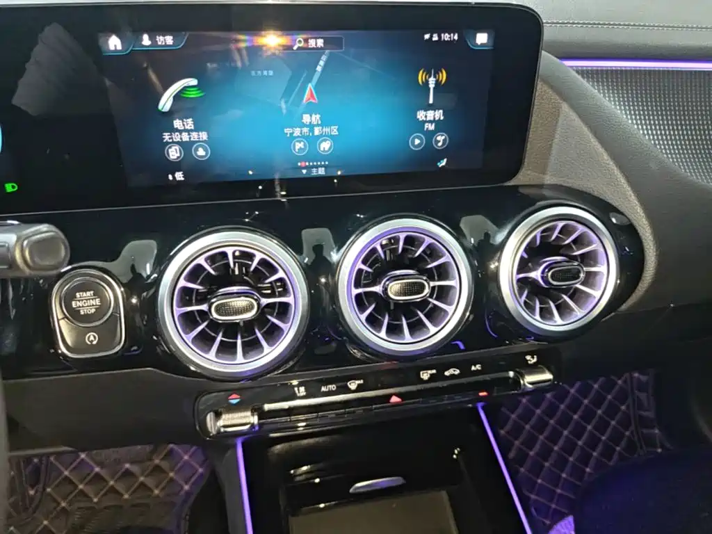 Mercedes-Benz GLA — фото 13