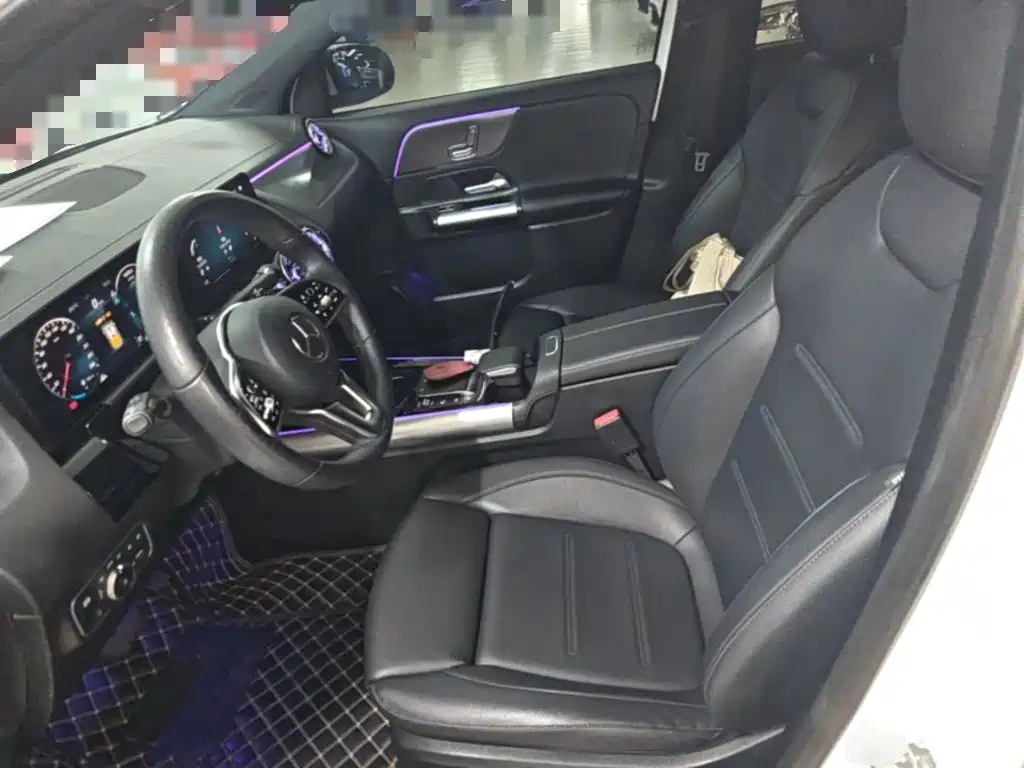 Mercedes-Benz GLA — фото 15