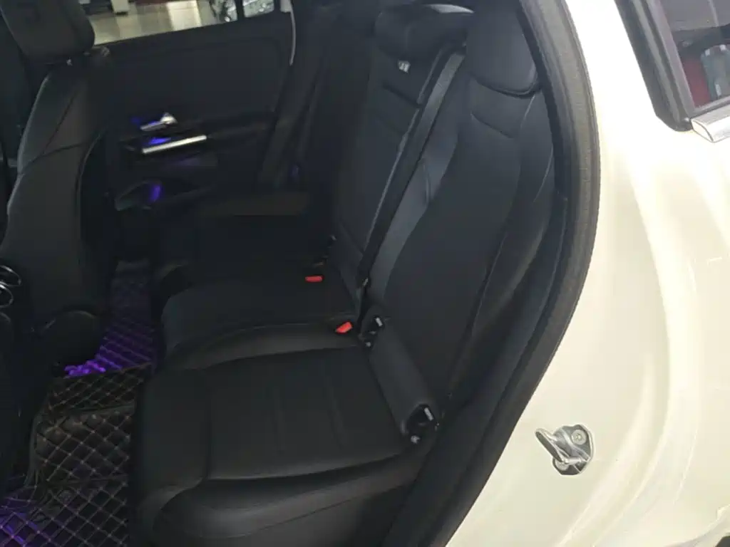 Mercedes-Benz GLA — фото 17