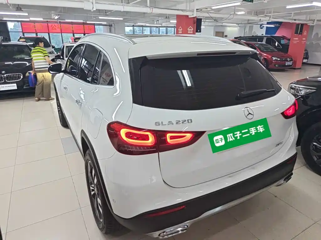 Mercedes-Benz GLA — фото 5