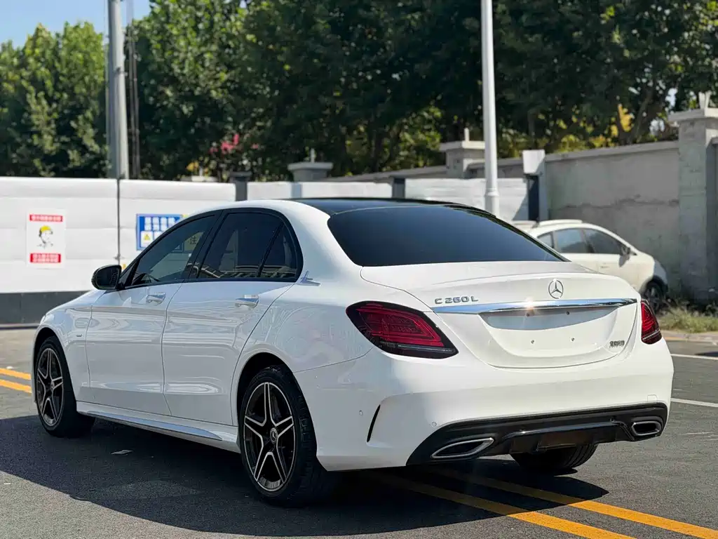 Mercedes-Benz C-Class — фото 15