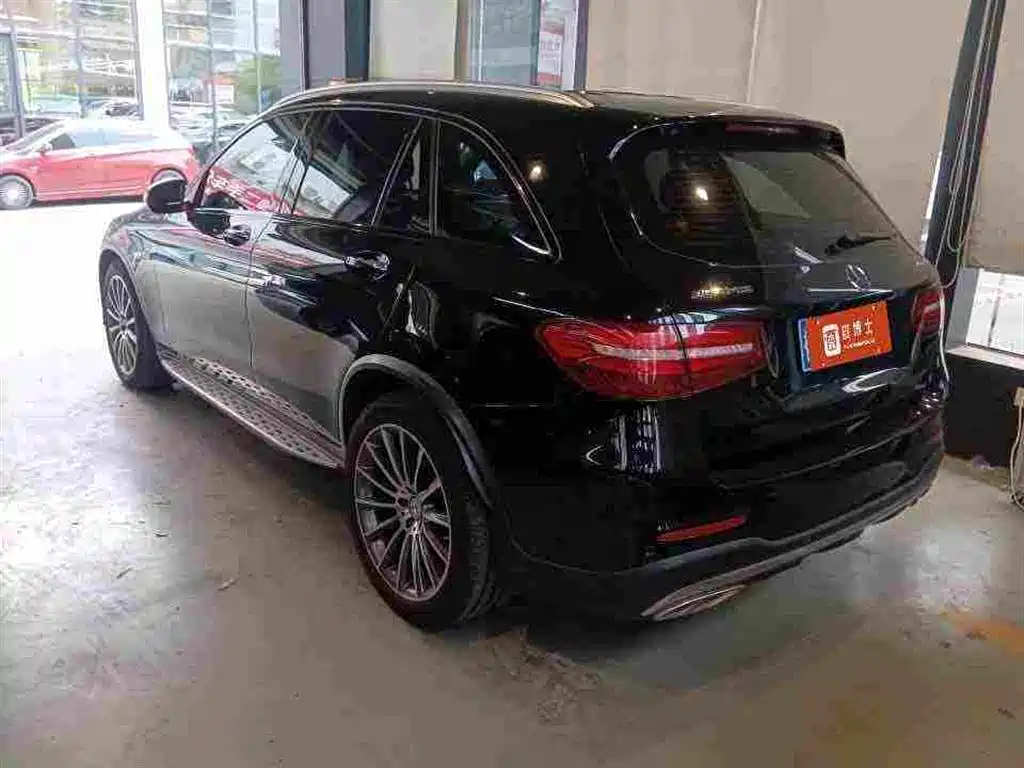 Mercedes-Benz GLC AMG — фото 2