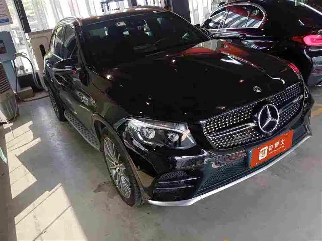 Mercedes-Benz GLC AMG — фото 4