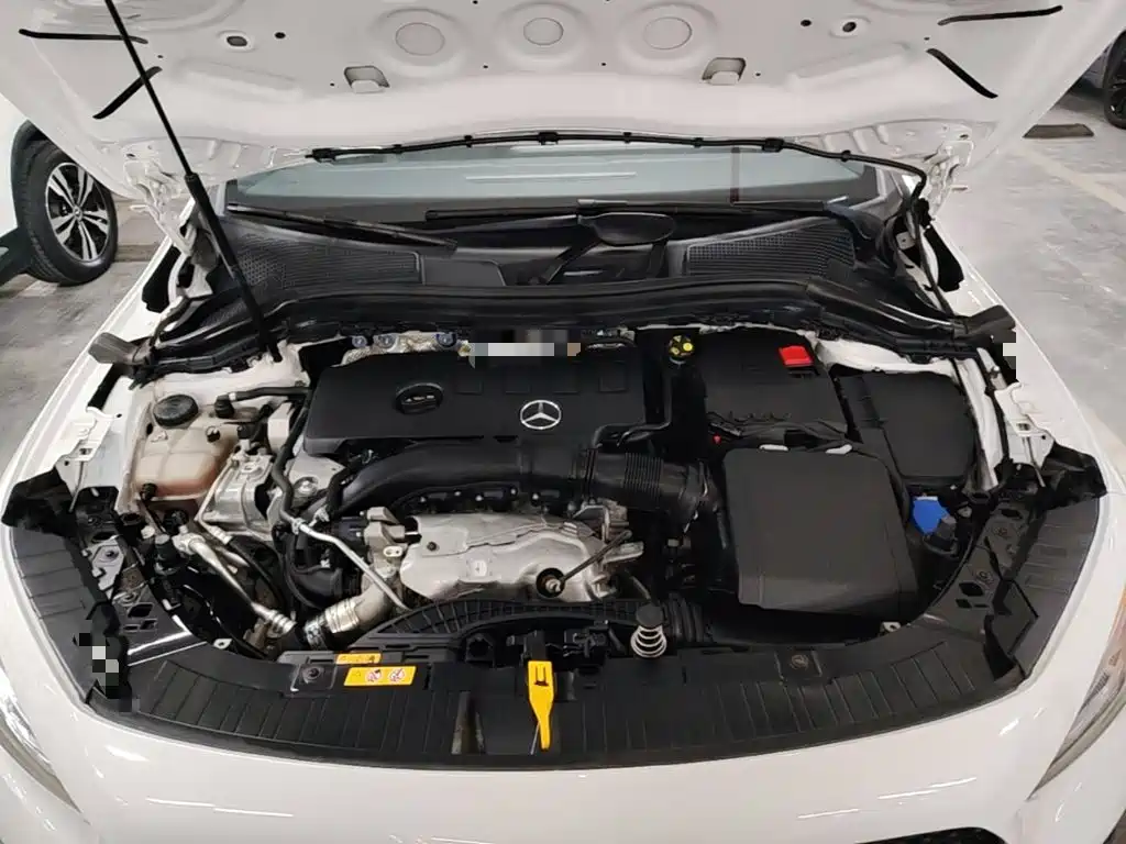 Mercedes-Benz GLA — фото 25