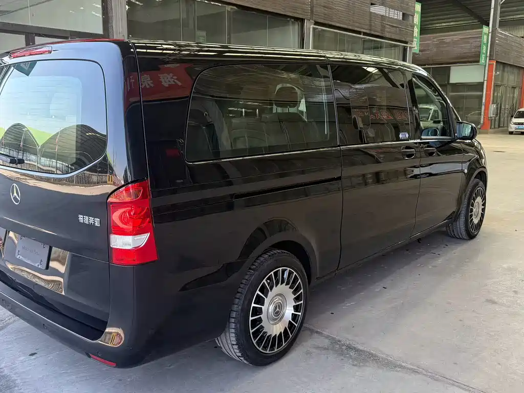 Mercedes-Benz Vito — фото 6