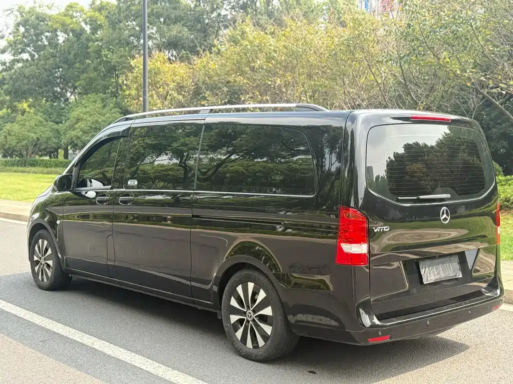 Mercedes-Benz Vito — фото 7