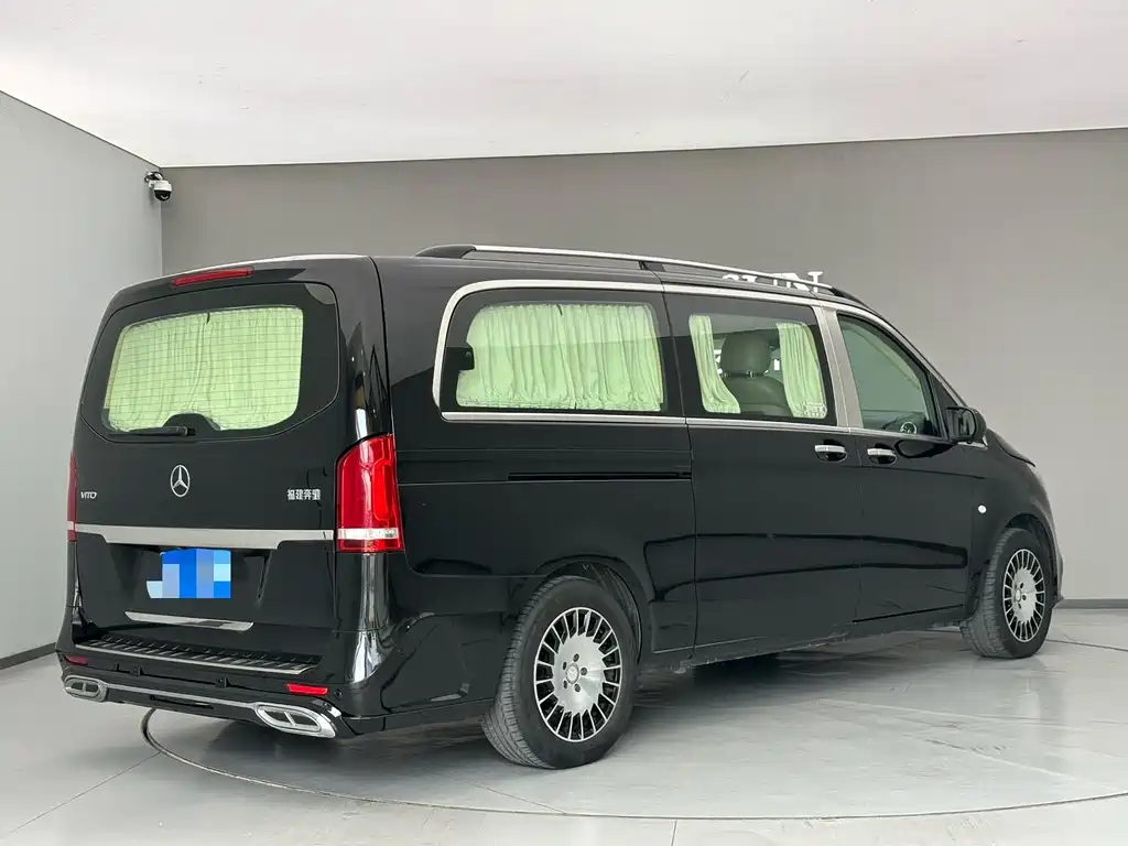 Mercedes-Benz Vito — фото 5