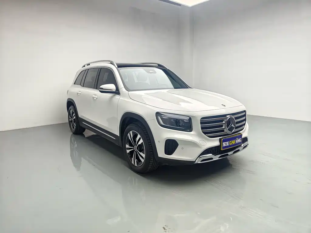 Mercedes-Benz GLB — фото 3