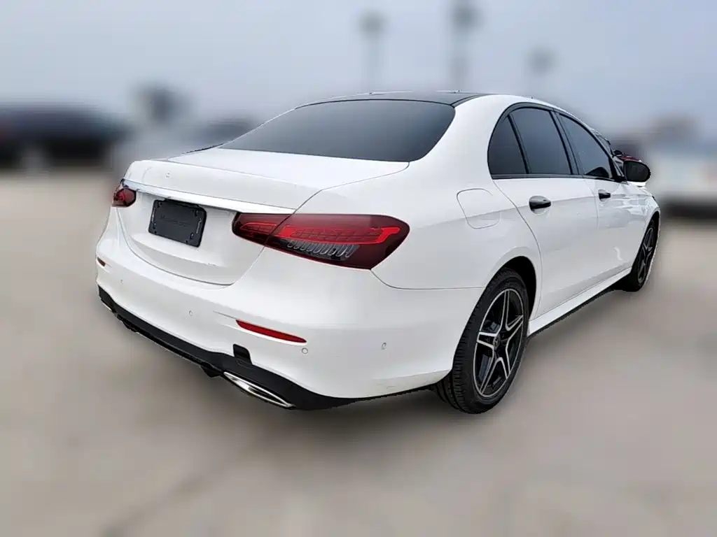 Mercedes-Benz E-Class (Import) — фото 10